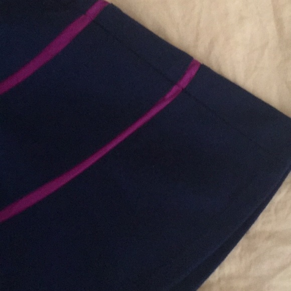 Club Monaco circle mini skirt - Picture 3 of 3